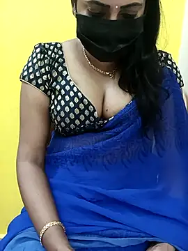 Snapshot of Thamarai28 chatting on March 2025 04:57:02 AM Thamarai28 online show from March 2025 04:57:02 AM