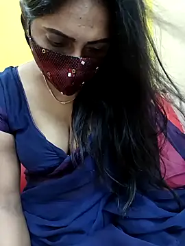 Snapshot of Thamarai28 chatting on September 2025 03:56:02 PM Thamarai28 online show from September 2025 03:56:02 PM