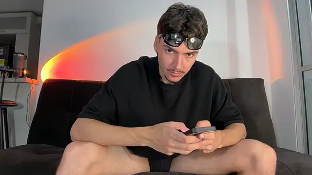 jacknoriz online show from September 2025 03:49:02 AM