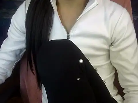 YourCDBitch online show from November 2025 08:24:01 PM