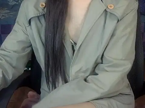 YourCDBitch online show from November 2025 07:06:01 PM