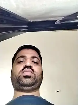 Vij717 online show from September 2025 06:08:01 AM