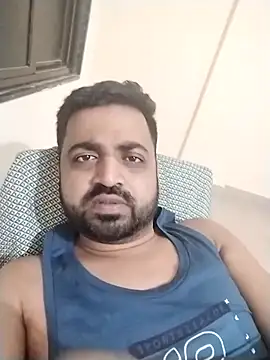 Vij717 online show from October 2025 05:43:01 PM