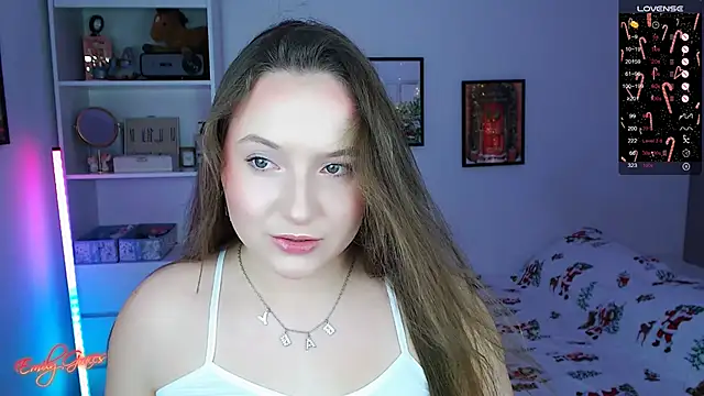 EmilyxxGraces online show from December 2025 08:44:01 PM