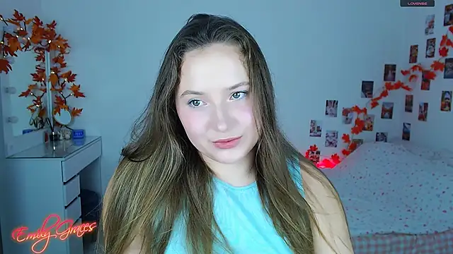 Snapshot of EmilyxxGraces chatting on September 2025 08:36:02 PM EmilyxxGraces online show from September 2025 08:36:02 PM