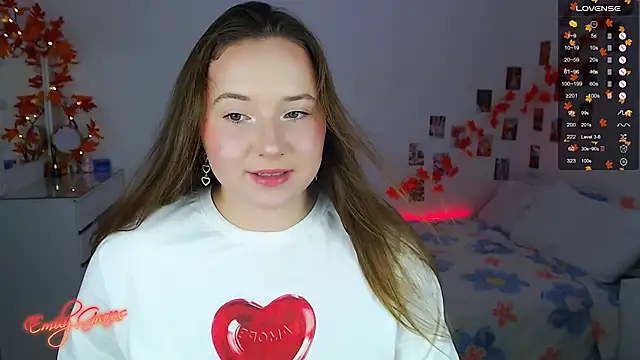 Snapshot of EmilyxxGraces chatting on October 2025 10:31:01 PM EmilyxxGraces online show from October 2025 10:31:01 PM