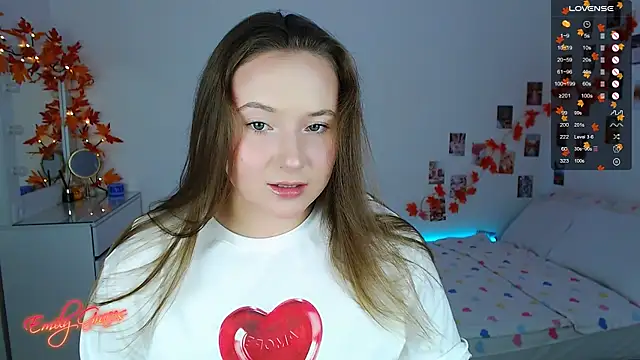 Snapshot of EmilyxxGraces chatting on October 2025 10:22:02 PM EmilyxxGraces online show from October 2025 10:22:02 PM