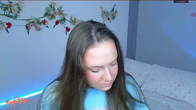 EmilyxxGraces online show from April 2026 08:54:01 PM