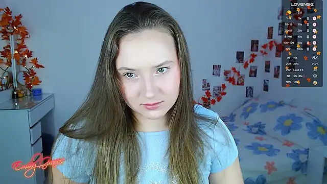 Snapshot of EmilyxxGraces chatting on October 2025 07:26:02 PM EmilyxxGraces online show from October 2025 07:26:02 PM