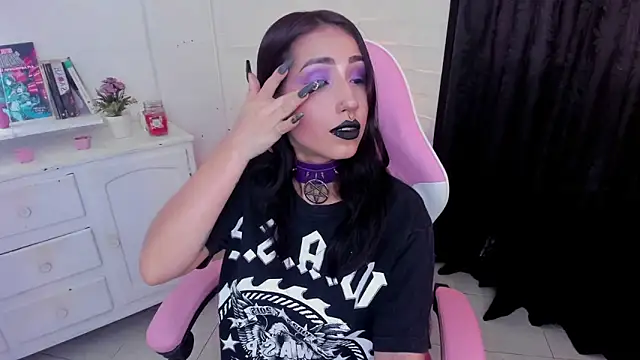 Nyx Blackmoon online show from October 2025 01:34:01 PM