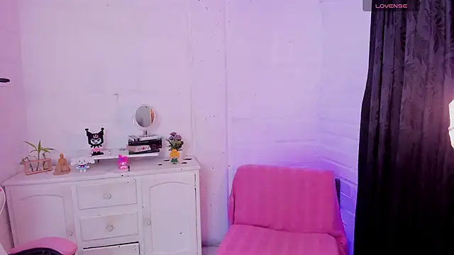 Nyx Blackmoon online show from March 2026 04:07:01 PM