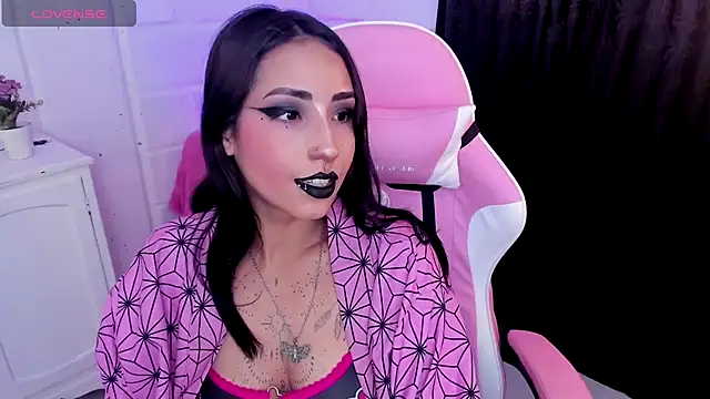 Nyx Blackmoon online show from September 2025 04:03:02 PM
