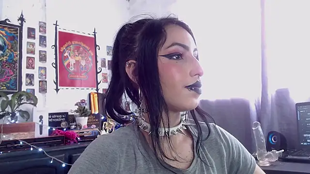 Nyx Blackmoon online show from February 2025 12:38:01 PM