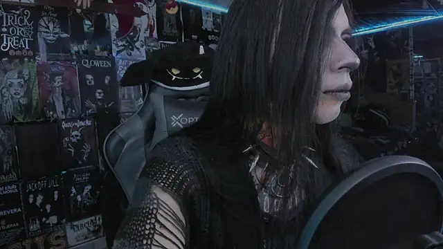 Snapshot of rotten_dreams chatting on November 2025 11:09:02 PM rotten dreams online show from November 2025 11:09:02 PM