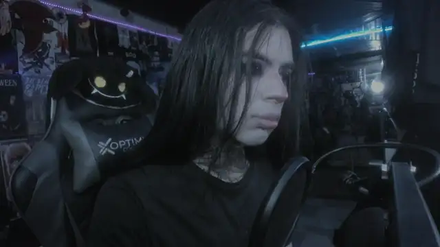 Snapshot of rotten_dreams chatting on March 2025 11:12:01 PM rotten dreams online show from March 2025 11:12:01 PM