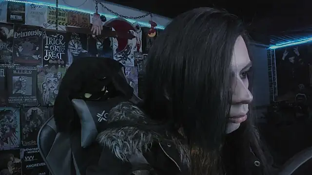 Snapshot of rotten_dreams chatting on November 2025 10:42:01 PM rotten dreams online show from November 2025 10:42:01 PM