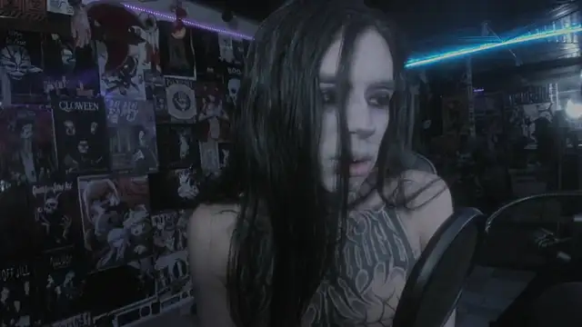 Snapshot of rotten_dreams chatting on March 2025 01:48:01 AM rotten dreams online show from March 2025 01:48:01 AM