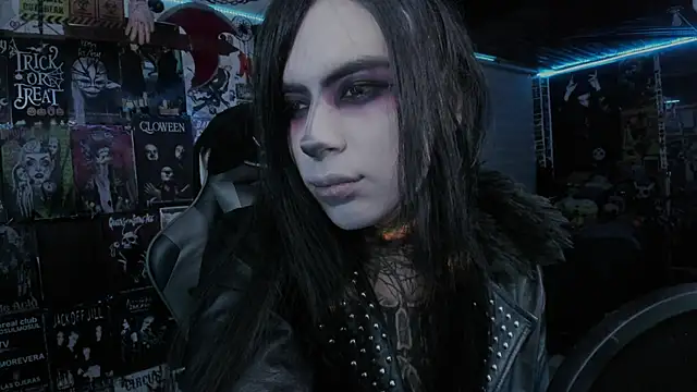 Snapshot of rotten_dreams chatting on September 2025 10:32:01 PM rotten dreams online show from September 2025 10:32:01 PM