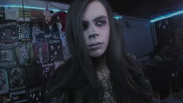 Snapshot of rotten_dreams chatting on November 2025 11:30:02 PM rotten dreams online show from November 2025 11:30:02 PM