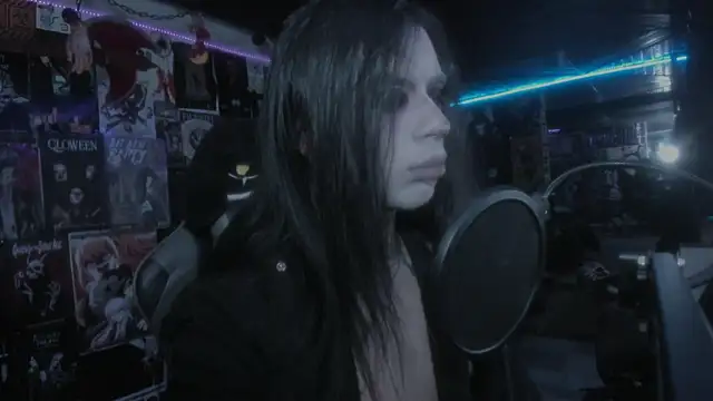 Snapshot of rotten_dreams chatting on February 2025 10:20:01 PM rotten dreams online show from February 2025 10:20:01 PM