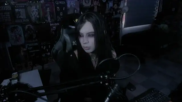 Snapshot of rotten_dreams chatting on February 2025 03:32:02 PM rotten dreams online show from February 2025 03:32:02 PM