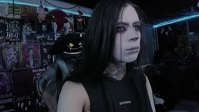 Snapshot of rotten_dreams chatting on September 2025 08:29:01 PM rotten dreams online show from September 2025 08:29:01 PM