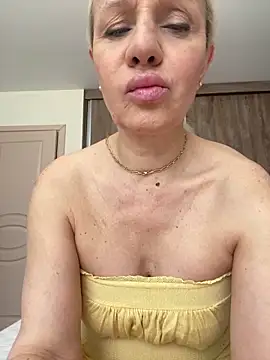 DeboraXporn online show from May 2026 09:28:02 AM