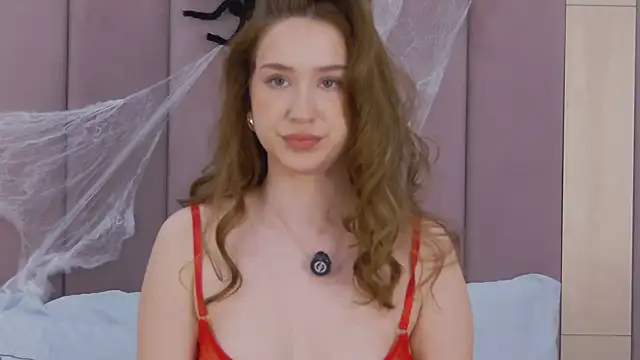 Snapshot of Jackie_White_ chatting on October 2025 01:48:04 AM Jackie White online show from October 2025 01:48:04 AM