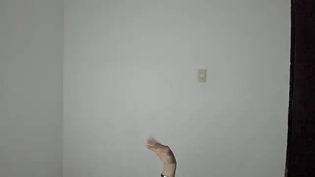 poutyseleny online show from October 2025 05:10:01 PM