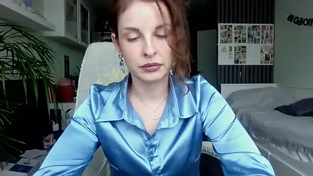 MollyBer online show from April 2026 11:38:01 AM