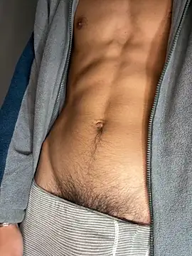 Hamza-Maroki online show from December 2025 10:23:01 PM