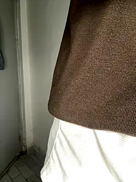 Hamza-Maroki online show from December 2025 09:37:02 PM