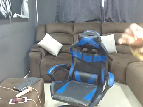 mchissexx online show from September 2025 11:28:02 AM