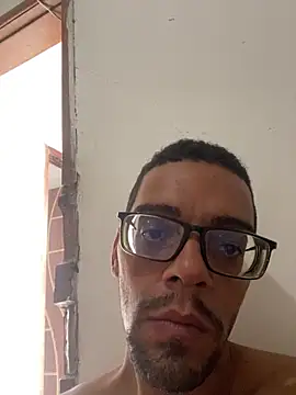 Diegodelicia online show from November 2025 01:03:01 PM