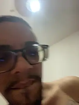 Snapshot of Diegodelicia chatting on July 2026 04:13:01 AM Diegodelicia online show from July 2026 04:13:01 AM