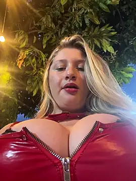 Snapshot of aurora_coldd chatting on November 2025 10:57:01 PM aurora coldd online show from November 2025 10:57:01 PM