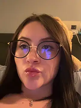 ValentinaOrtiz3 online show from August 2026 02:31:01 AM
