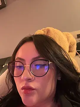 ValentinaOrtiz3 online show from April 2026 10:05:02 PM