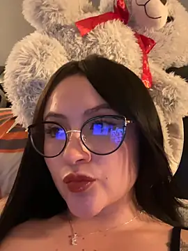 ValentinaOrtiz3 online show from April 2026 11:56:01 PM