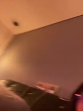 ValentinaOrtiz3 online show from October 2025 10:21:01 PM