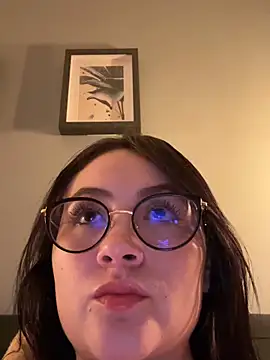 ValentinaOrtiz3 online show from April 2026 03:44:01 AM