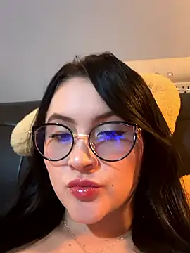 ValentinaOrtiz3 online show from January 2026 02:26:02 AM