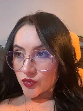 ValentinaOrtiz3 online show from November 2025 02:12:01 AM