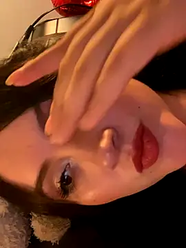 ValentinaOrtiz3 online show from October 2025 12:22:02 AM