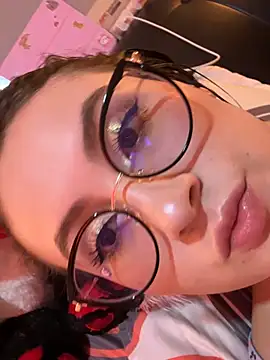 ValentinaOrtiz3 online show from March 2026 09:26:02 PM