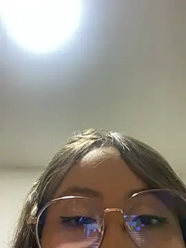 ValentinaOrtiz3 online show from February 2025 12:52:02 AM