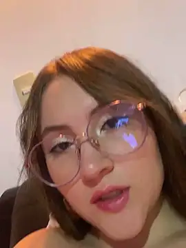 ValentinaOrtiz3 online show from March 2025 03:48:01 AM