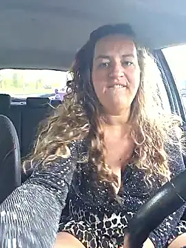 justtess online show from April 2026 05:58:02 AM