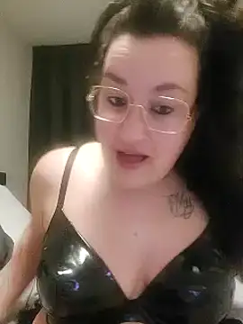 Snapshot of justtess chatting on March 2025 09:37:01 PM justtess online show from March 2025 09:37:01 PM