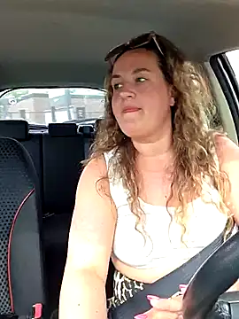 justtess online show from May 2026 01:47:01 PM